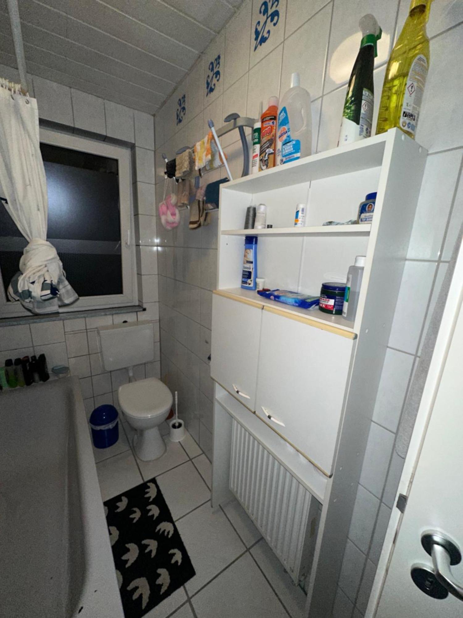 Schoenes Zimmer In Bahnhofsnaehe In Einer Wohnung Mit Grosser Terrasse Giessen Ngoại thất bức ảnh
